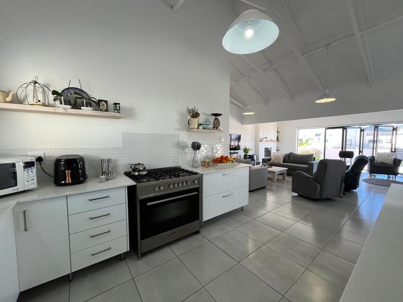 3 Bedroom Property for Sale in Laaiplek Western Cape